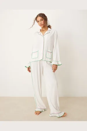 ASOS Hvidt pyjamassæt med skjorte og bukser med zigzagbånd