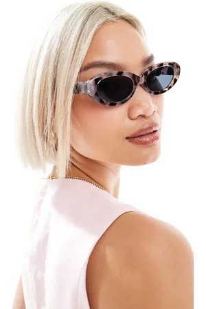 New Look Ovale og brune solbriller