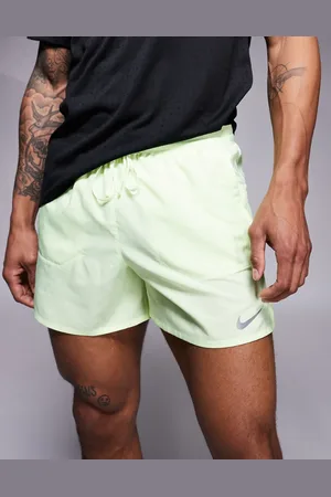 Nike Stride Dri-FIT - Limegrønne 5-tommer-shorts