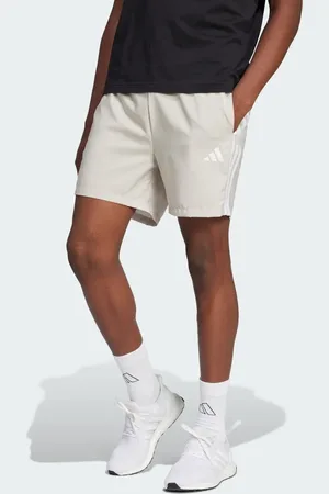 adidas Essentials - Beige/hvide Chelsea-shorts med 3 striber-Neutral