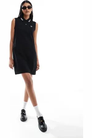 Fred Perry Og ærmeløs kjole med dobbelt stribe i kanten