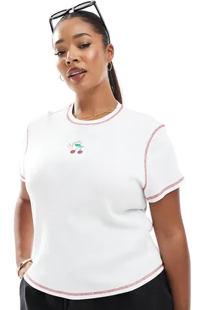 Pieces® Pieces Curve - baby-T-shirt med kirsebærbroderi