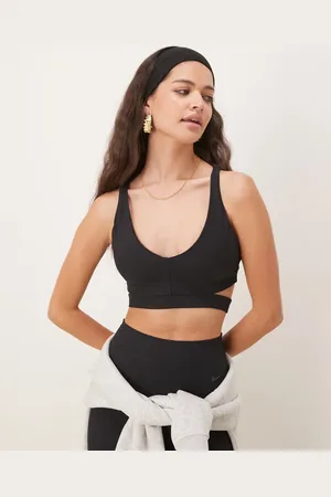 Nike Zenvy Dri-FIT - ribstrikket sports-BH med let støtte og udskæringer