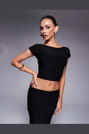 Kaiia Tætsiddende croptop med bådudskæring og lav ryg - Del af sæt - Kun hos ASOS