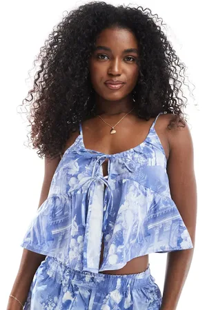 Monki Pyjamastop med cami-stropper, bindebånd foran og renæssanceprint i poplin - Del af sæt