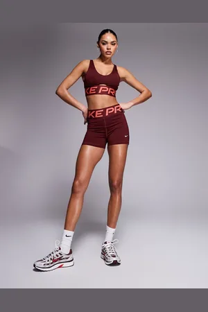 Nike Nike Pro Training - Dri-FIT - formgivende 3-tommer-leggingsshorts med høj talje-Rød