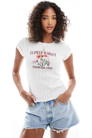 Miss Selfridge Baby-t-shirt i pointelle-strik med Flower Market-print