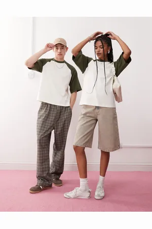 Reclaimed Smal cropped unisex-T-shirt med raglandetalje i firkantet pasform