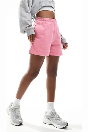 The Couture Club Shorts med emblem i vasket pink