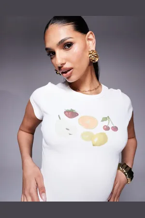 Princess Polly Ribstrikket baby-T-shirt med frugtprint