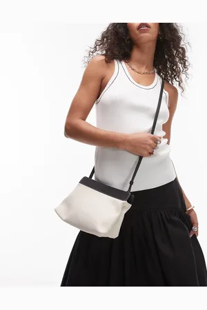 ARKET Hvid lille crossbody-taske i kanvas med sort læderpanel og sømdetaljer-Neutral