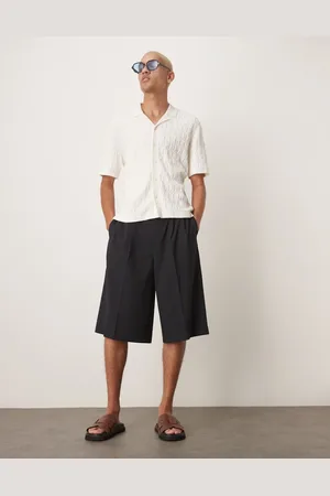 ASOS Sorte elegante bermuda-shorts med dobbelte plisseringer