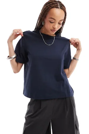 Weekday Perfect - T-shirt i firkantet pasform