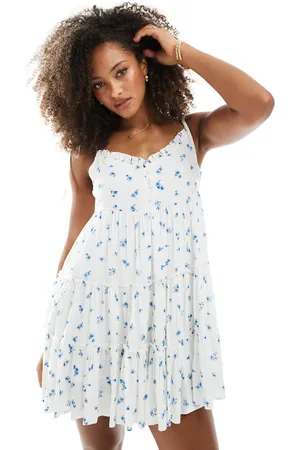 Daisy Street Lagdelt minikjole med småblomstret print