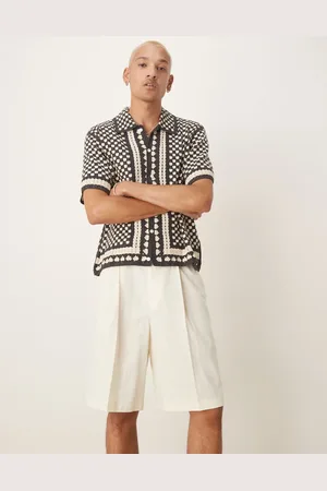 ASOS Gule og elegante bermuda-shorts med tekstur-Neutral