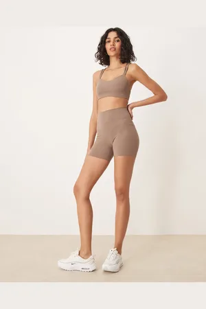 Nike Zenvy Dri-FIT - Brune bløde 5-tommer-shorts med høj talje