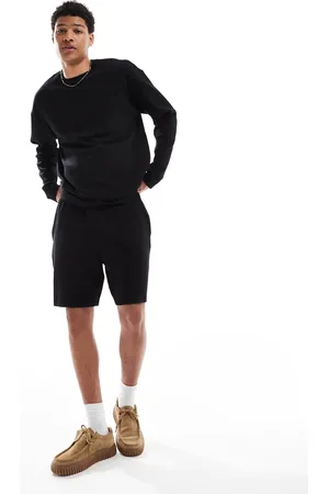 New Look Ribstrikkede og sorte shorts - Del af sæt