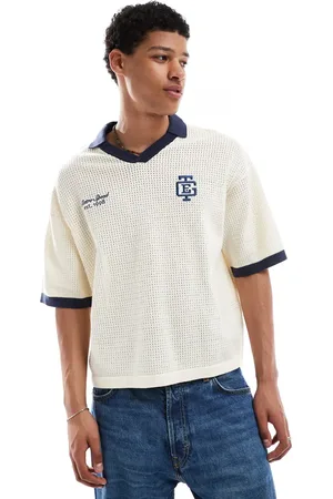 Bershka Strikket og råhvid poloskjorte med krave i retro-stil