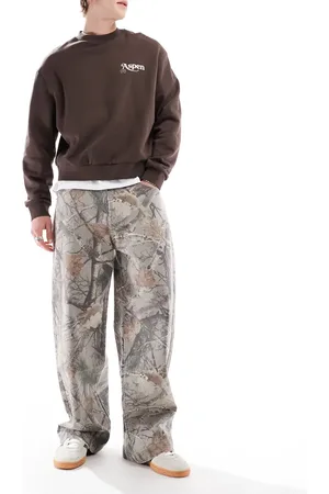 Hollister Superposede tømrerjeans med camouflage-print-Grøn
