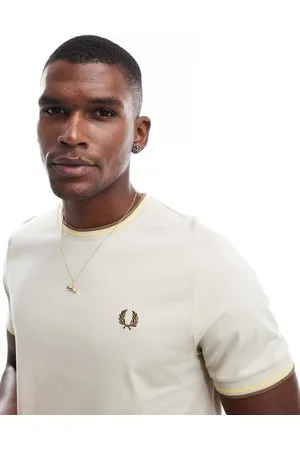 Fred Perry T-shirt med dobbeltstribet kant i beige-Neutral