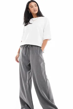 Stradivarius Petite - Grå pull-on-bukser