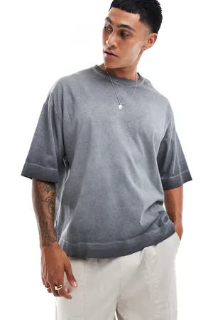 Bershka T-shirt med broderi på brystet i forvasket koksgrå