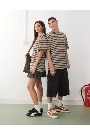COLLUSION Unisex - Brun T-shirt med striber-Multifarvet