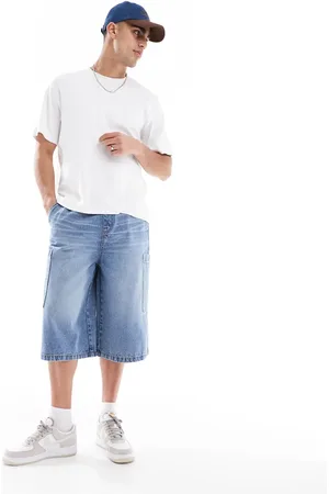 ASOS Mellemvasket blå jorts med cargolommer i denim i længere længde