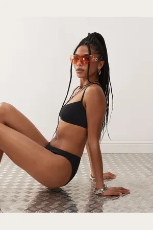 COLLUSION Mix og match - bikini-bralette med dyb rund hals i krølstof
