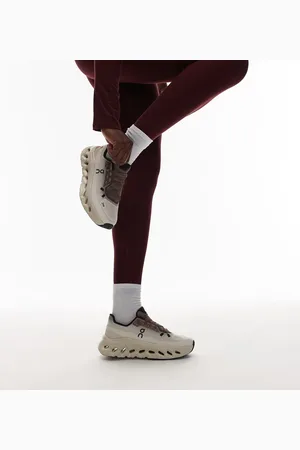 On Running ON - Cloudtilt All Day - Brune sneakers