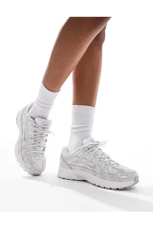 Nike P-6000 - Unisex - Sneakers i /grå