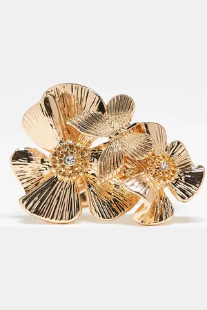 ASOS Guldfarvet ring med lagdelt blomsterdesign