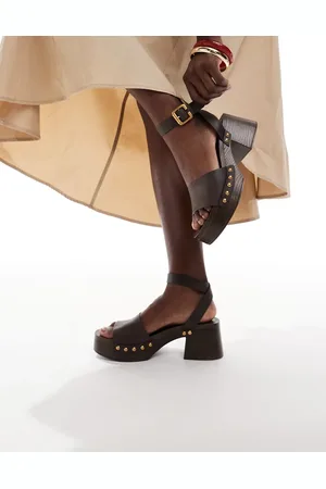 Bershka Brune clogs med nitter