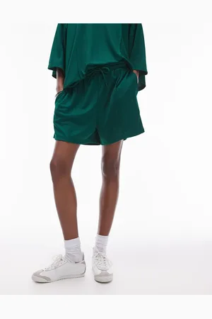 Topshop Sporty longline-shorts i picot - Del af sæt