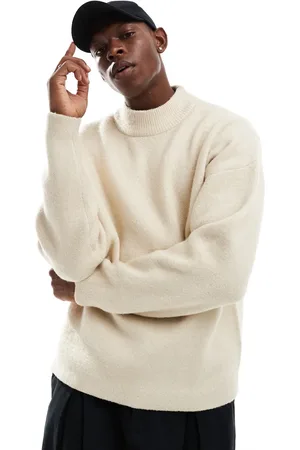 ADPT. Cremehvid oversized trøje med rund hals
