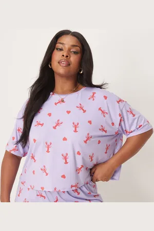 Urban Threads Curve - Oversized og cropped T-shirt med hummer- og hjerteprint - Del af sæt