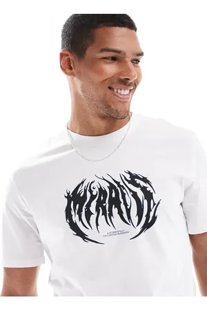 Bershka T-shirt med gotisk print fortil