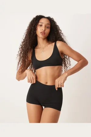 ASOS Sømløse shorts i ribstrik-Ingen farve