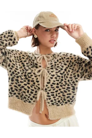Stradivarius Cardigan med sløjfe foran og leopardprint