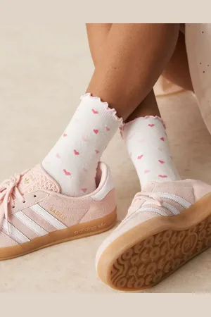 Boux Avenue Elfenbenshvide sokker med hjerteprint