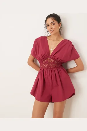 ASOS Playsuit med V-hals og blonder i taljen-Rød