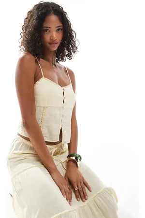 Pull&Bear Lysegul cami-top med blondekanter - Del af sæt