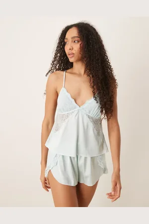 Abercrombie & Fitch Flagrende pyjamasshorts med blondekant i satin - Del af sæt