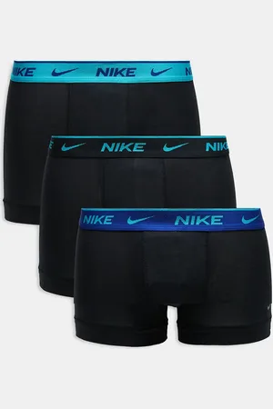 Nike Everyday Cotton - Pakke med 3 par sorte boksershorts med stretch og blåt logotaljebånd