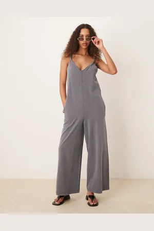 ASOS Forvasket grå jumpsuit med snoede skuldre