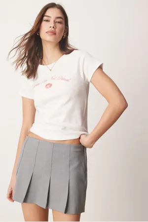 Hollister Hvid T-shirt med raglanærmer og læbestiftprint på brystet