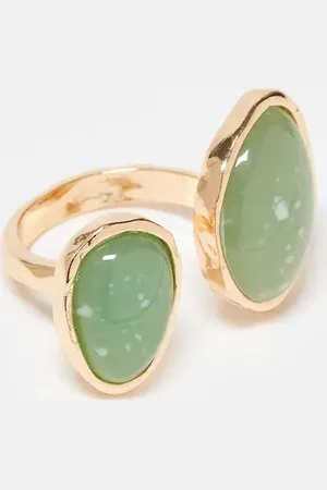 ASOS Guldfarvet ring med imiteret halvædelsten i grøn