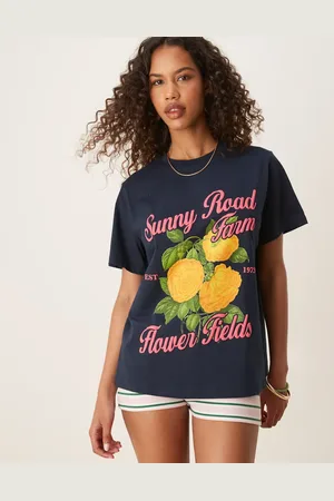 ASOS T-shirt med solgul blomstergrafik i regular fit