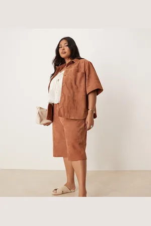 ASOS Curve - Gyldenbrune bermudashorts i ruskind - Del af sæt