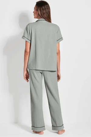 GOLDNER Lyhythihainen pyjama nappilistalla - mintunvihreä - Gr. 19